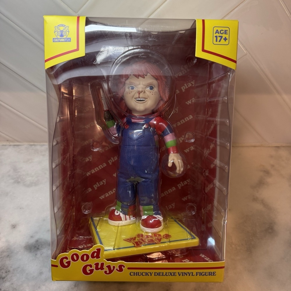New Chucky "Good Guys" Deluxe Vinyl Figure Culturefly 9" Good Guys